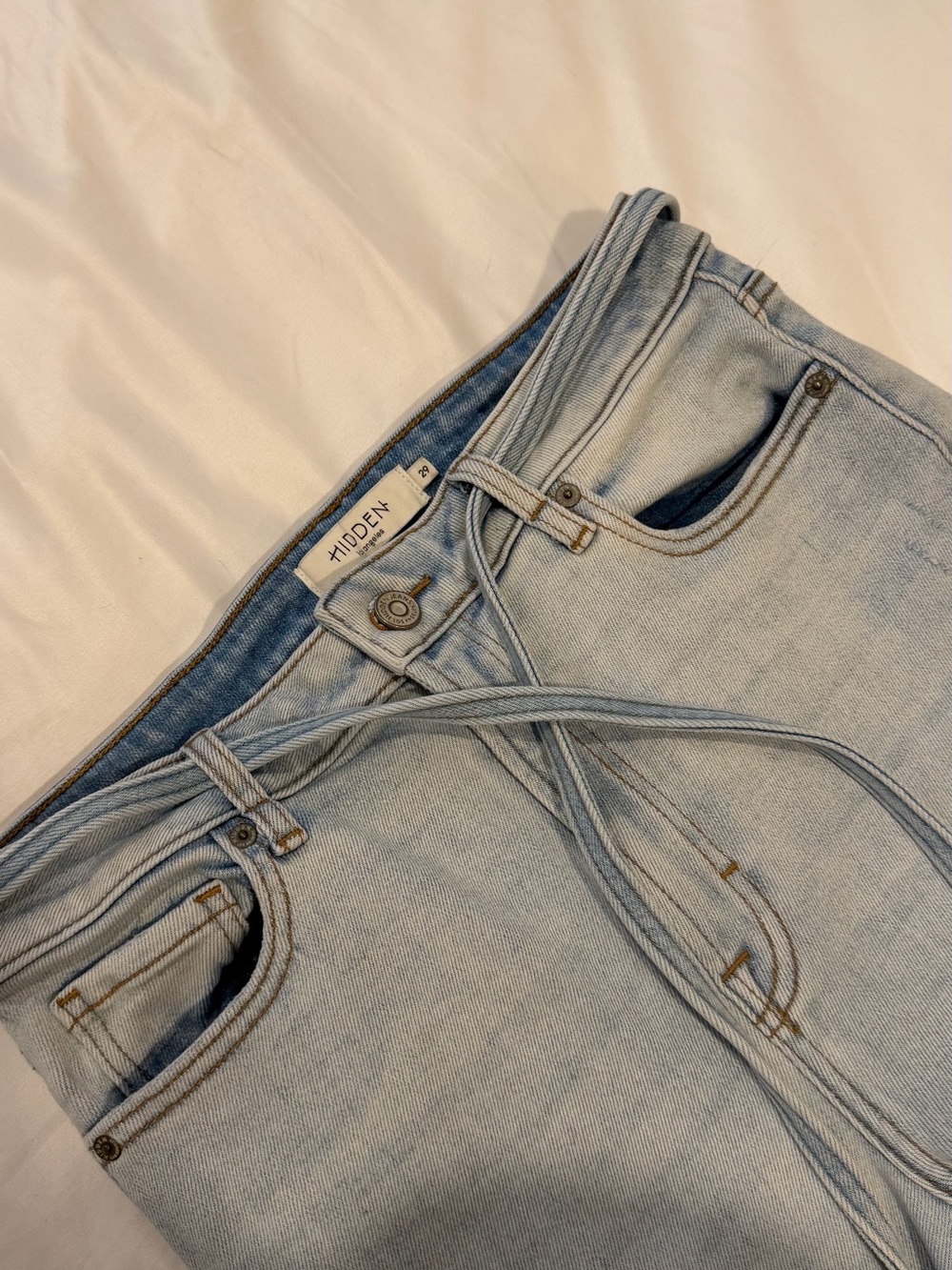 HIDDEN Light Wash Tie-Waist Jeans